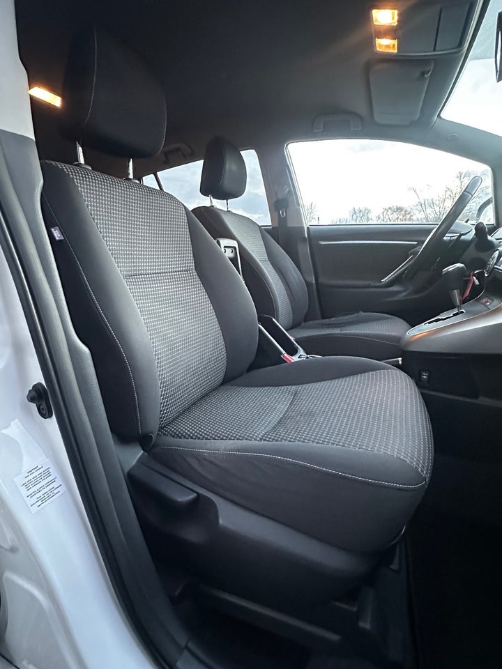 Toyota Verso 1,8 VVT-i T2 Touch MDS 7prs 5d