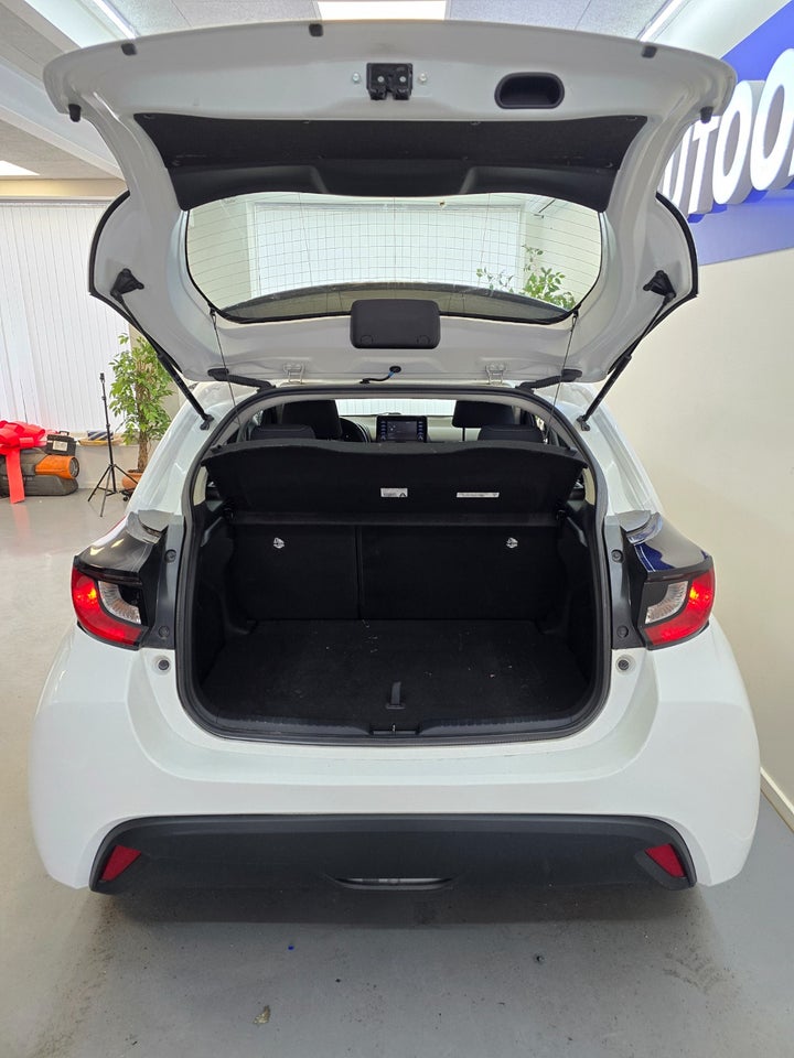 Toyota Yaris 1,5 Hybrid H2 e-CVT 5d