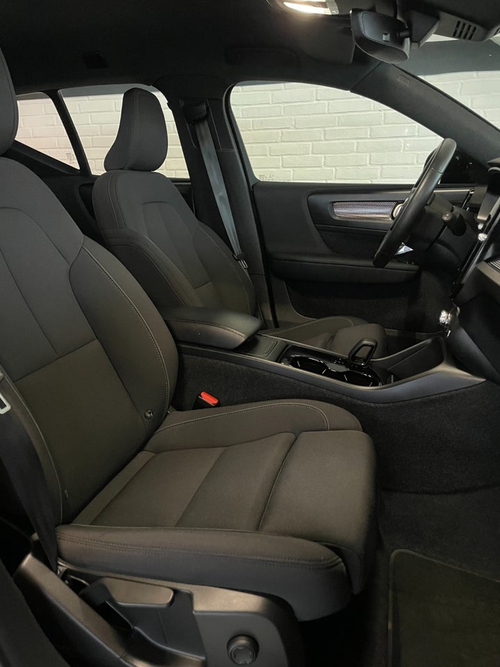 Volvo XC40 P6 ReCharge Core 5d