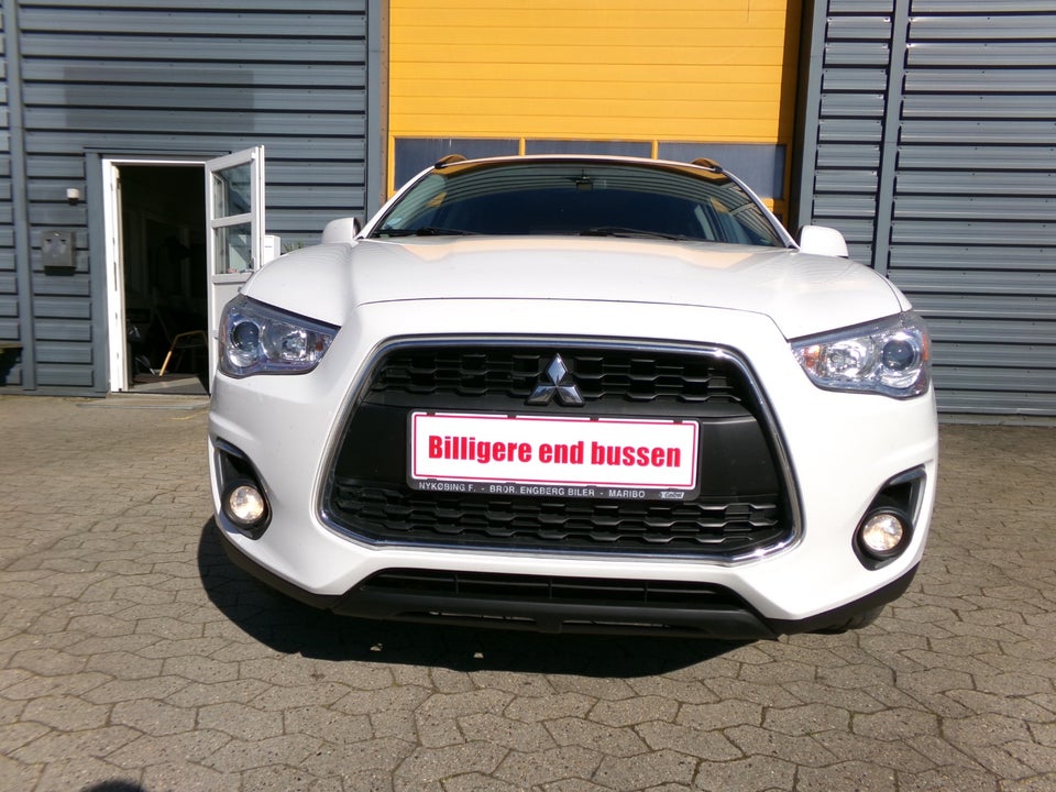 Mitsubishi ASX 1,6 Invite 5d