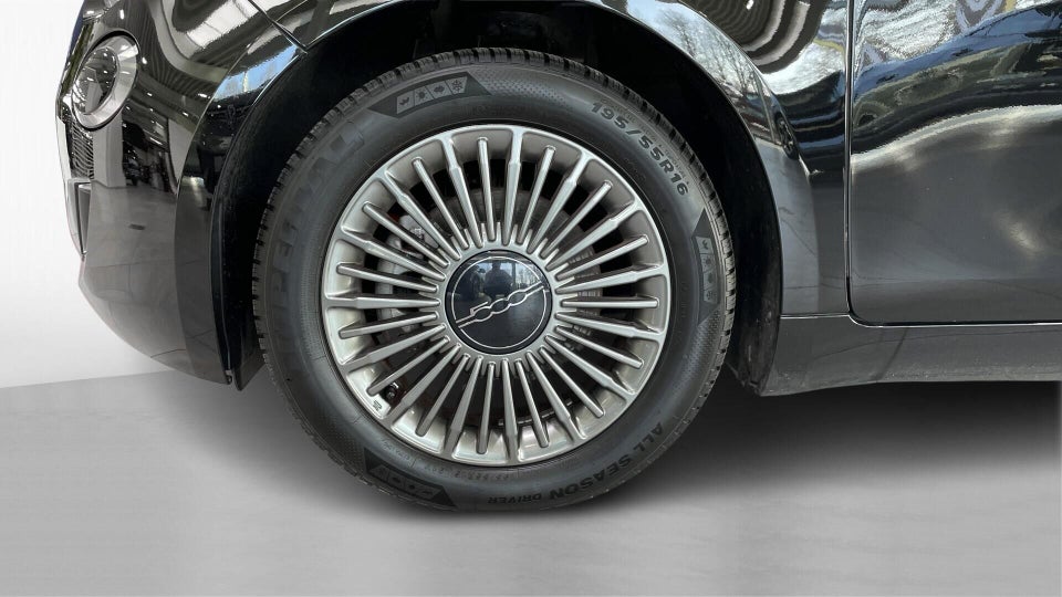 Fiat 500e 42 Icon 3d