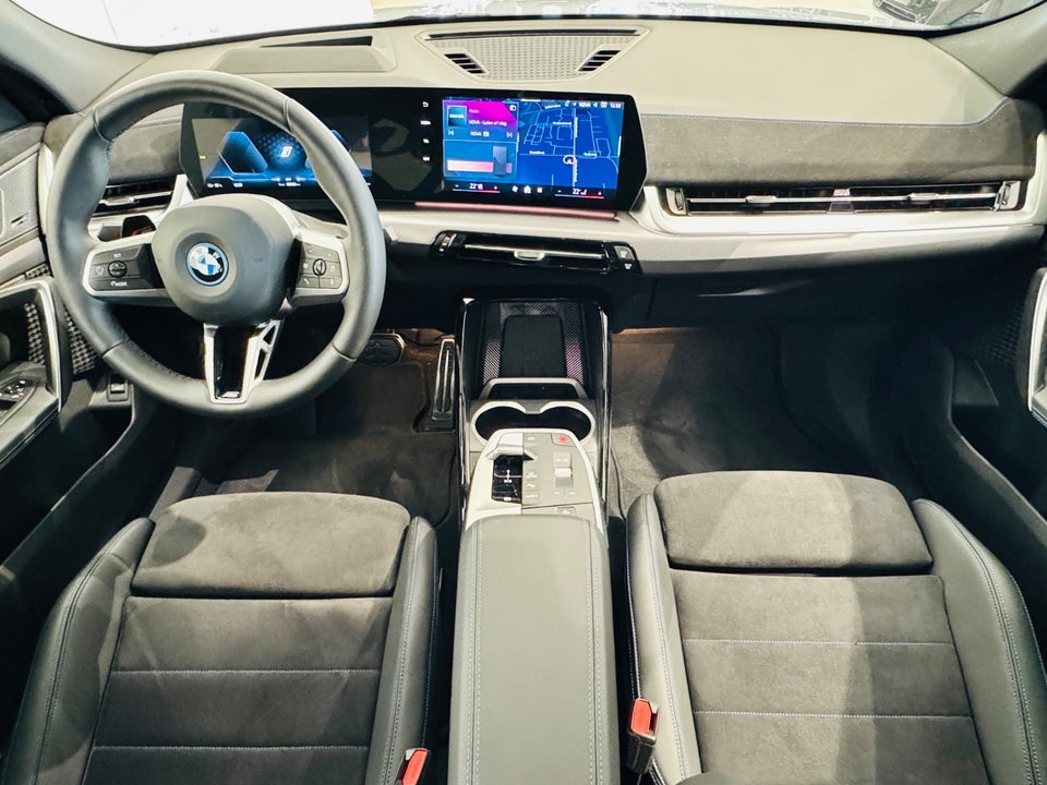 BMW iX2 eDrive20 Fully Charged 5d