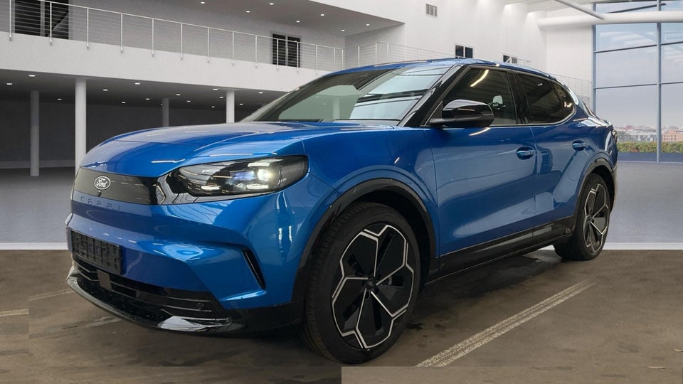 Ford Capri 77 Premium Extended Range 5d