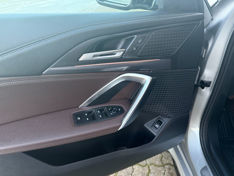 BMW iX1 xDrive30 M-Sport Premium 5d