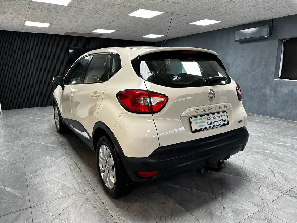 Renault Captur 1,5 dCi 90 Expression 5d