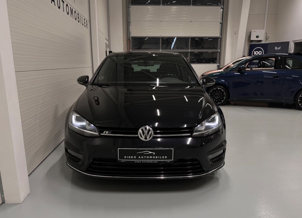 VW Golf VII 2,0 TDi 150 R-line DSG BMT 5d