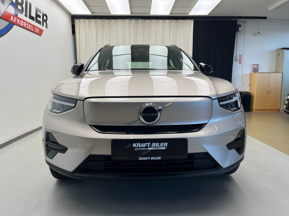 Volvo XC40 ReCharge Extended Range Plus 5d