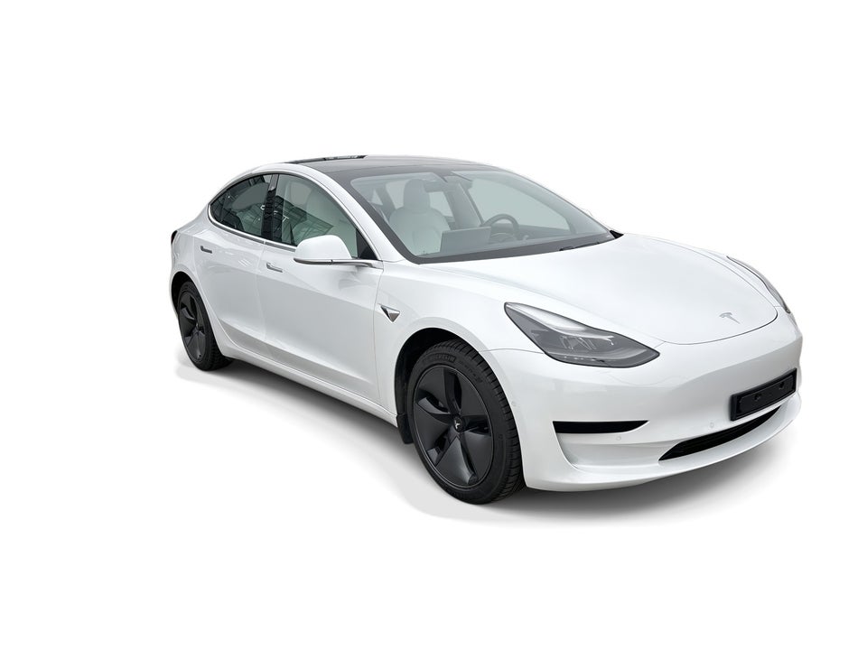 Tesla Model 3 Standard Range+ RWD 4d