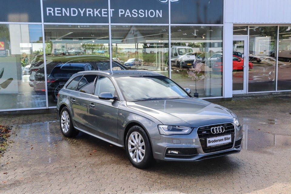 Audi A4 2,0 TDi 150 S-line Avant Multitr. 5d