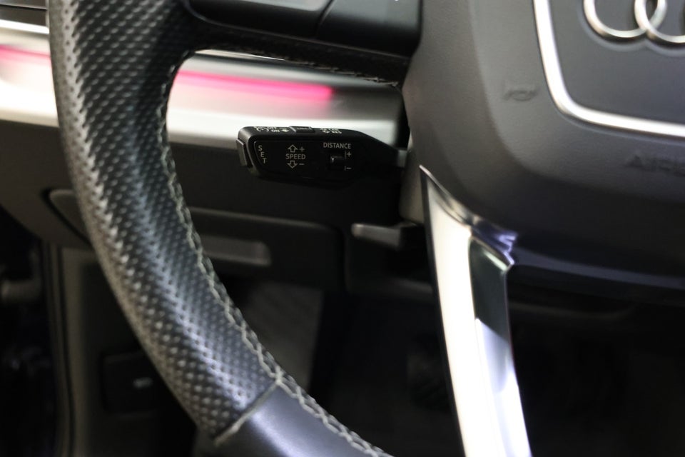 Audi Q7 55 TFSi e S-line quattro Tiptr. 5d