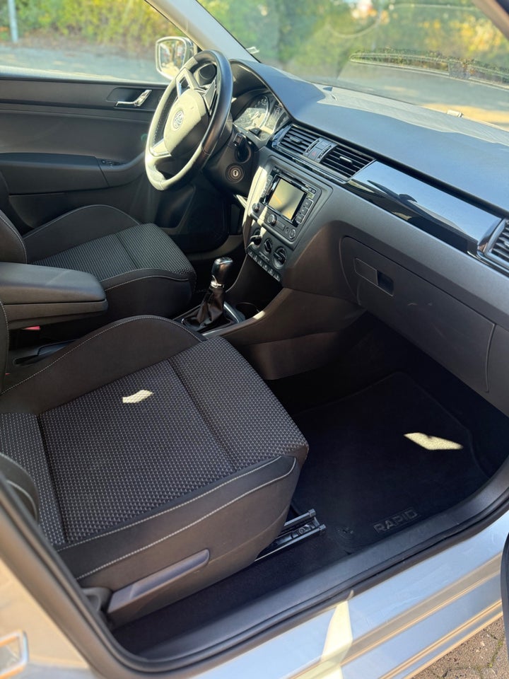 Skoda Rapid 1,6 TDi 105 Ambition GreenTec 5d