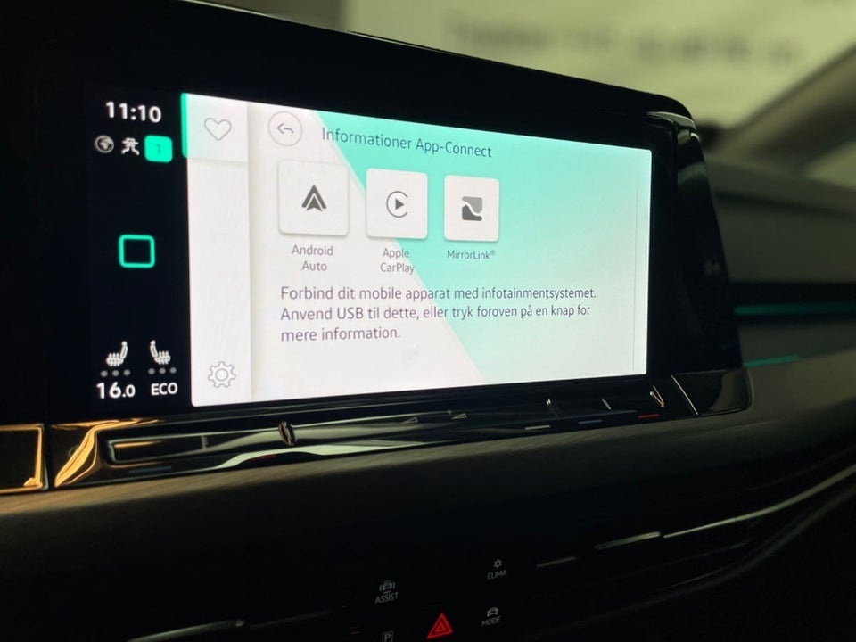 VW Golf VIII 1,4 eHybrid DSG 5d