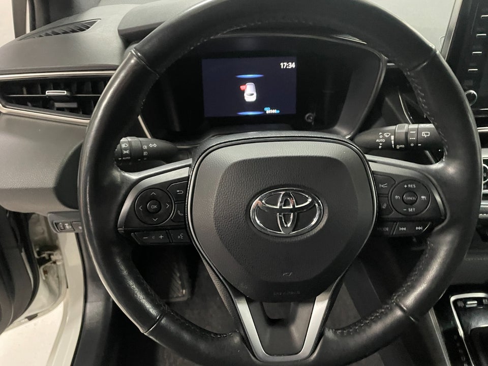 Toyota Corolla 1,8 Hybrid H3 Smart Touring Sports MDS 5d