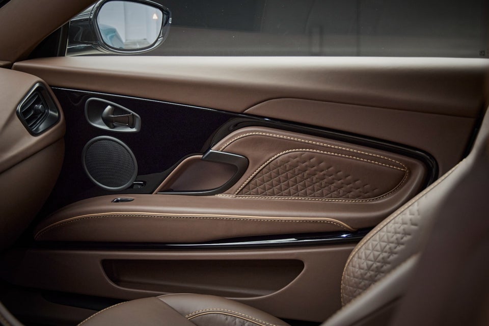 Aston Martin DBS 5,2 Superleggera aut. 2d