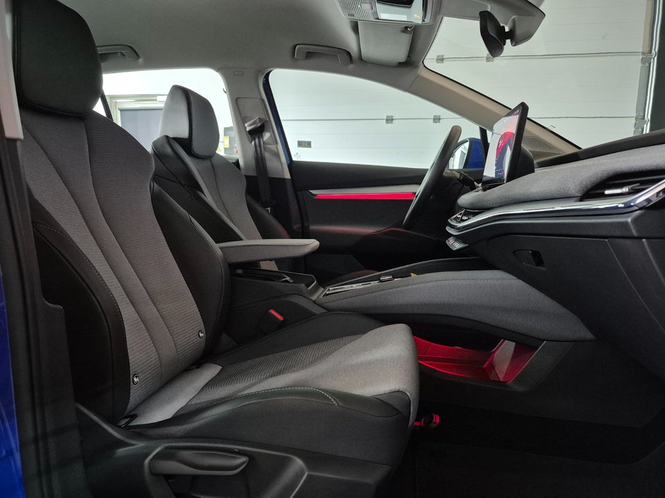 Skoda Enyaq 50 iV 5d