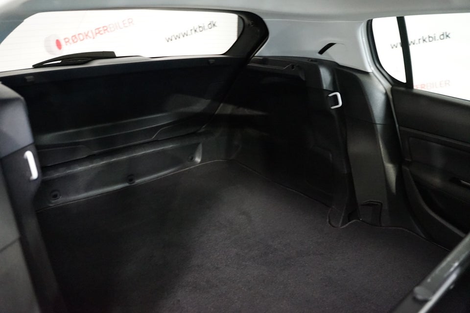 Peugeot 308 1,5 BlueHDi 130 Allure Grand Van 5d