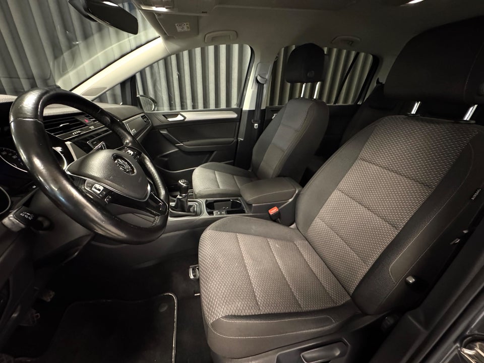 VW Touran 1,4 TSi 150 Comfortline 7prs 5d