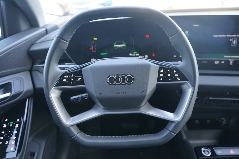 Audi Q6 e-tron S-line performance 5d
