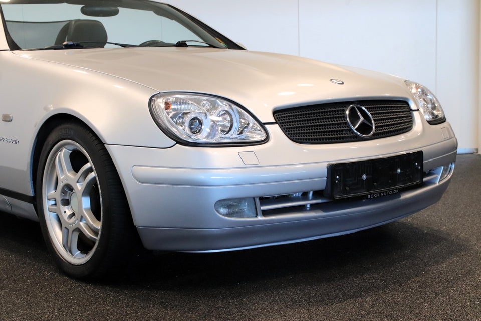 Mercedes SLK230 2,3 Kompressor aut. 2d