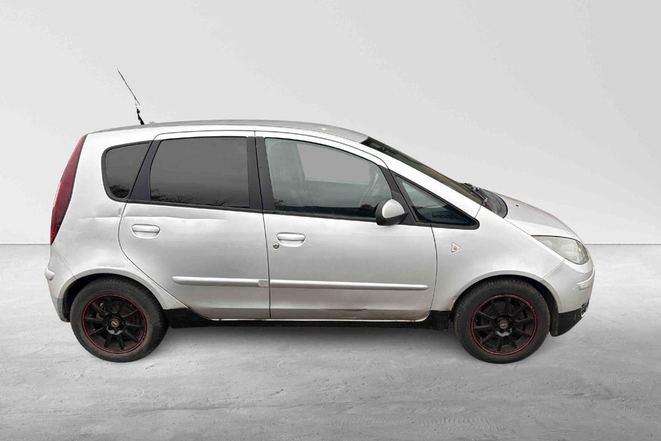 Mitsubishi Colt 1,3 Invite Coolpack aut. 5d