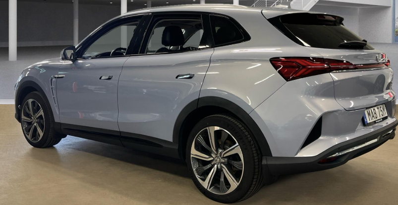 MG Marvel R Luxury 5d