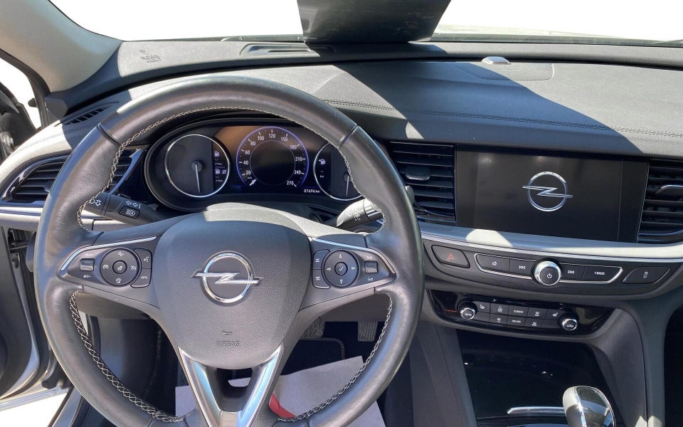 Opel Insignia 1,5 T 165 Dynamic Sports Tourer 5d