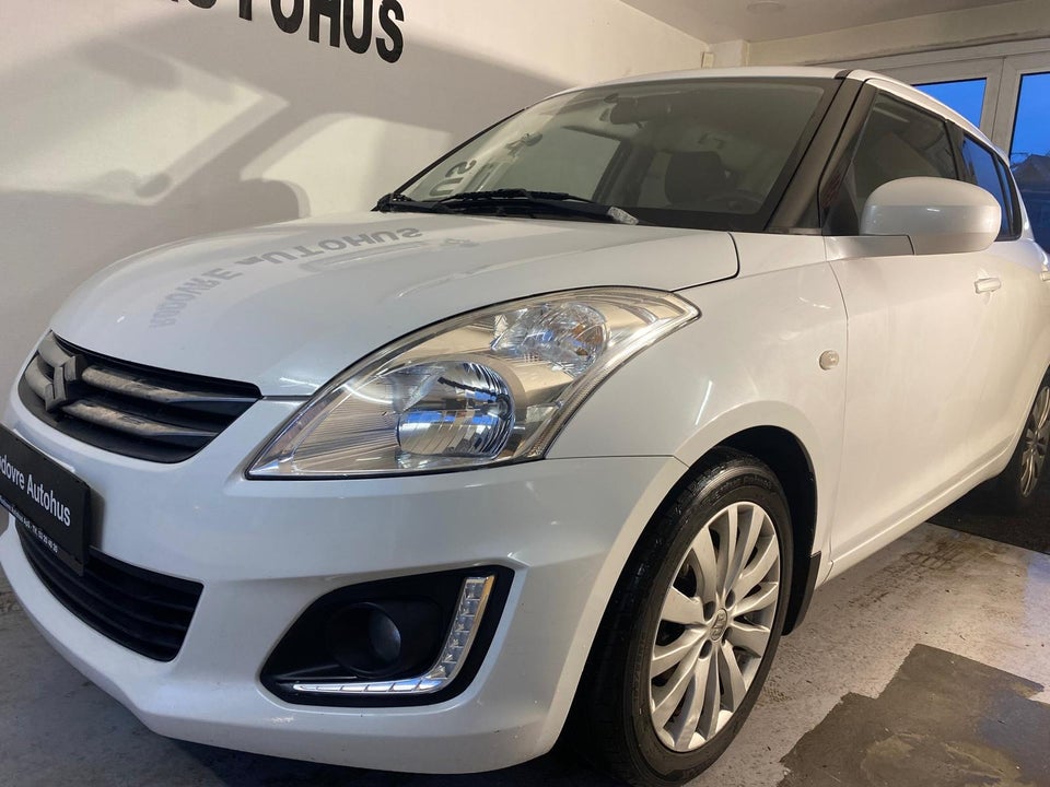 Suzuki Swift 1,2 Dualjet Action 5d