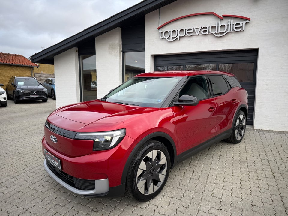 Ford Explorer 82 Premium Extended Range 5d