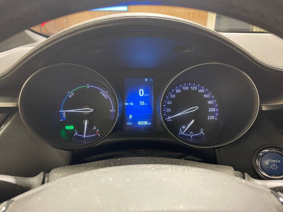 Toyota C-HR 1,8 Hybrid C-ENTER CVT 5d