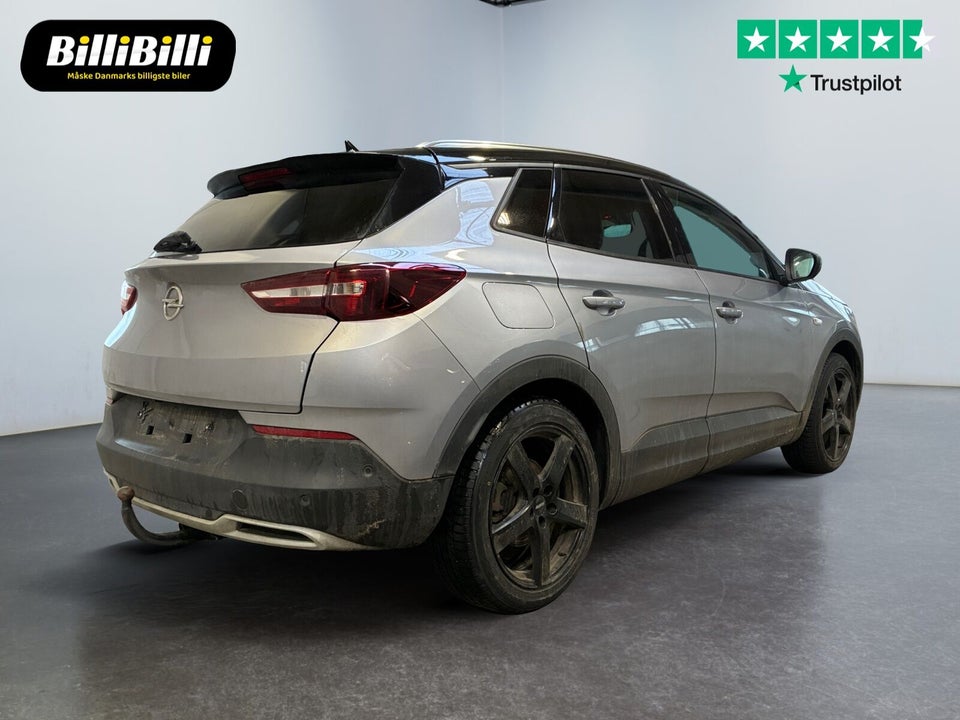 Opel Grandland X 1,6 Hybrid4 Cosmo Prestige aut. 5d