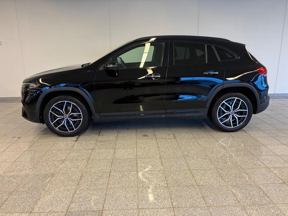 Mercedes EQA250 AMG Line 5d
