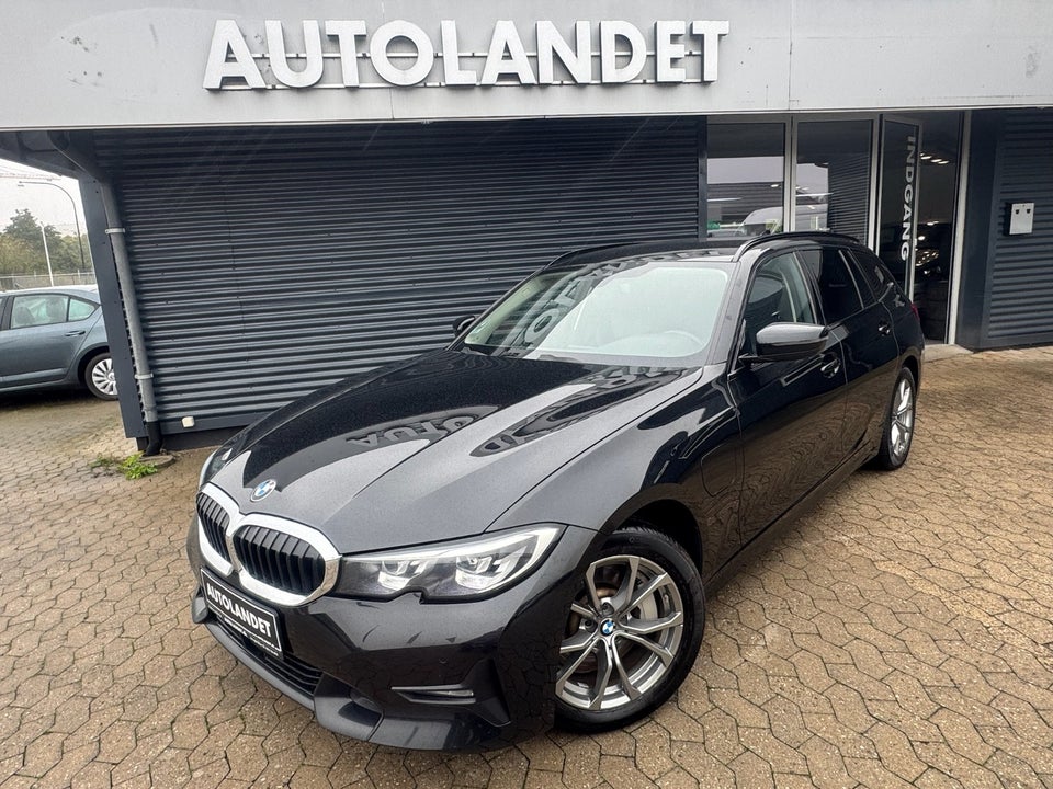 BMW 330e 2,0 Touring Sport Line aut. 5d