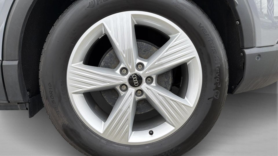 Audi Q4 e-tron 35 Attitude 5d