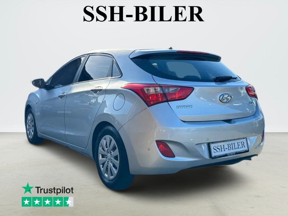 Hyundai i30 1,6 GDi Style Eco 5d