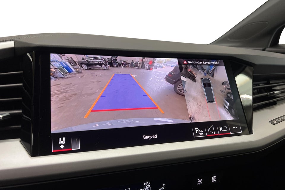 Audi Q4 e-tron 45 Progress quattro 5d