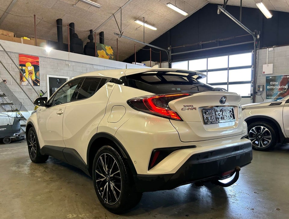 Toyota C-HR 1,8 Hybrid C-HIC CVT 5d