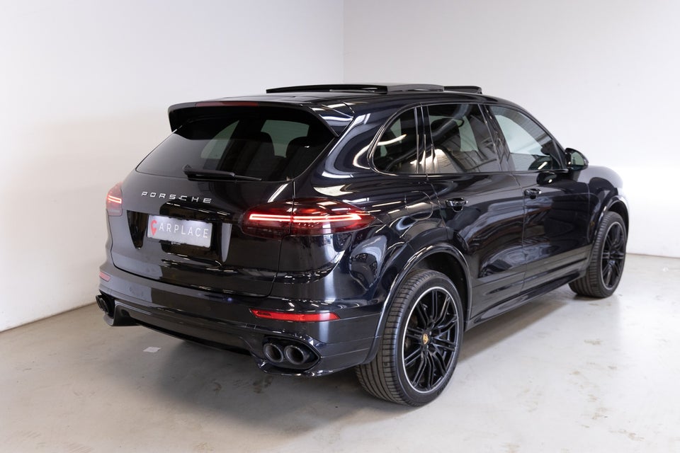 Porsche Cayenne S 4,2 D Tiptr. Van 5d