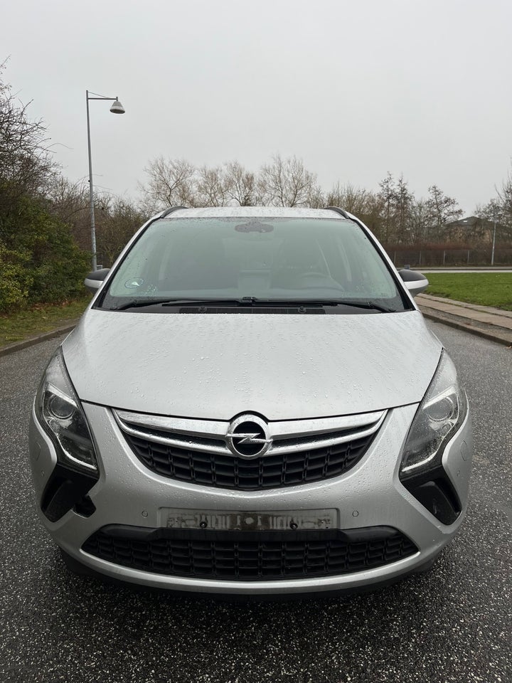 Opel Zafira 1,6 CDTi 136 Cosmo Flexivan 5d