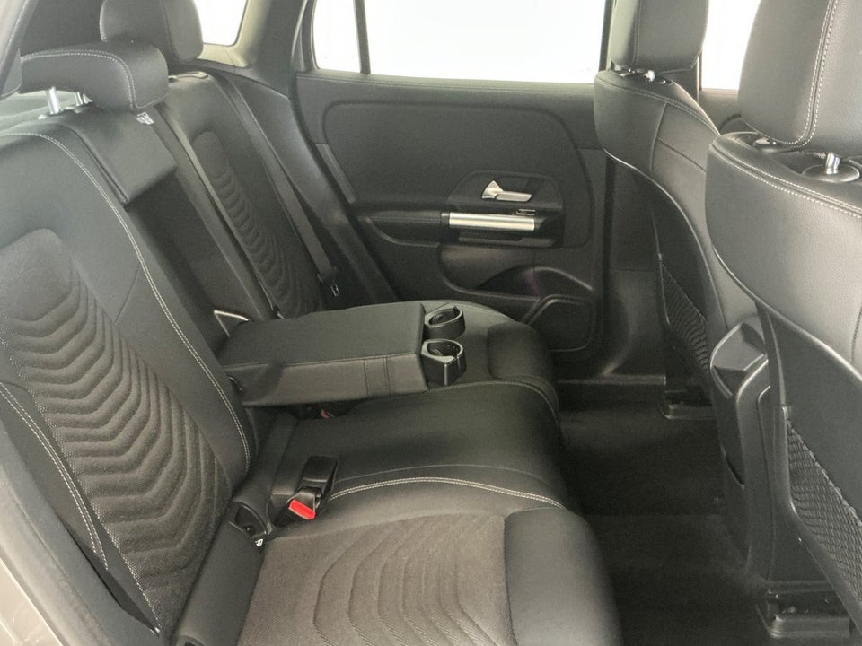 Mercedes EQA250+ Progressive 5d