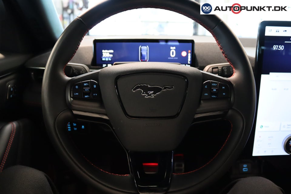 Ford Mustang Mach-E 91 Premium Extended Range AWD 5d