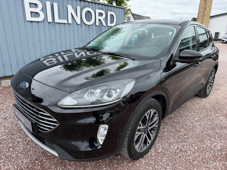 Ford Kuga 2,5 PHEV Titanium CVT 5d