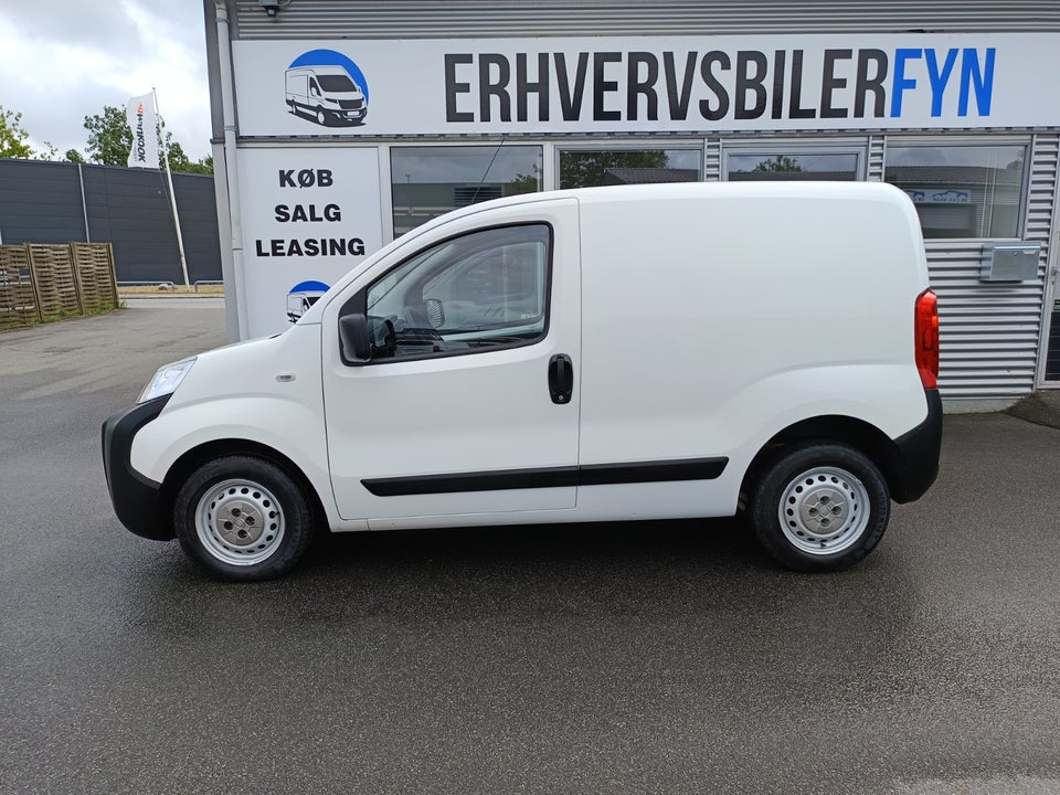 Fiat Fiorino 1,3 MJT 75 Professional MTA Van 5d