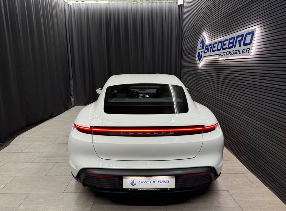 Porsche Taycan 4S 4d