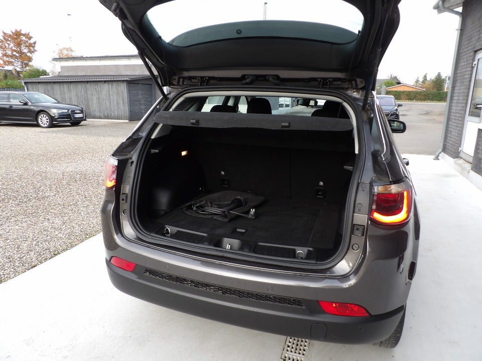 Jeep Compass 1,3 4xe Longitude aut. 4x4 5d