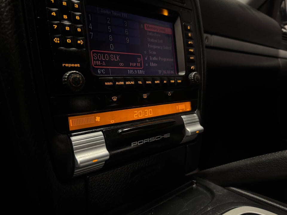 Porsche Cayenne 3,2 Tiptr. 5d