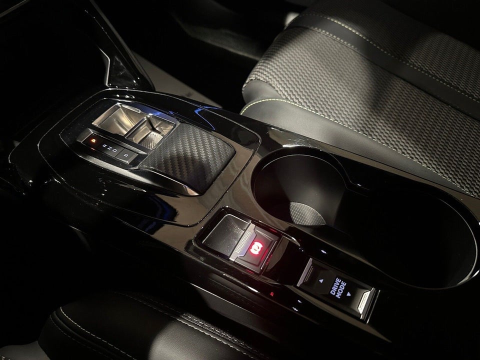 Peugeot e-2008 54 GT 5d