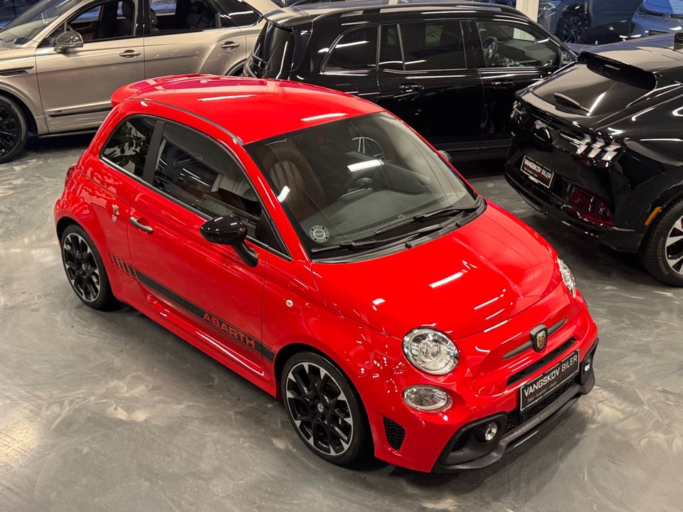 Abarth 595 1,4 T-Jet 180 Competizione aut. 3d