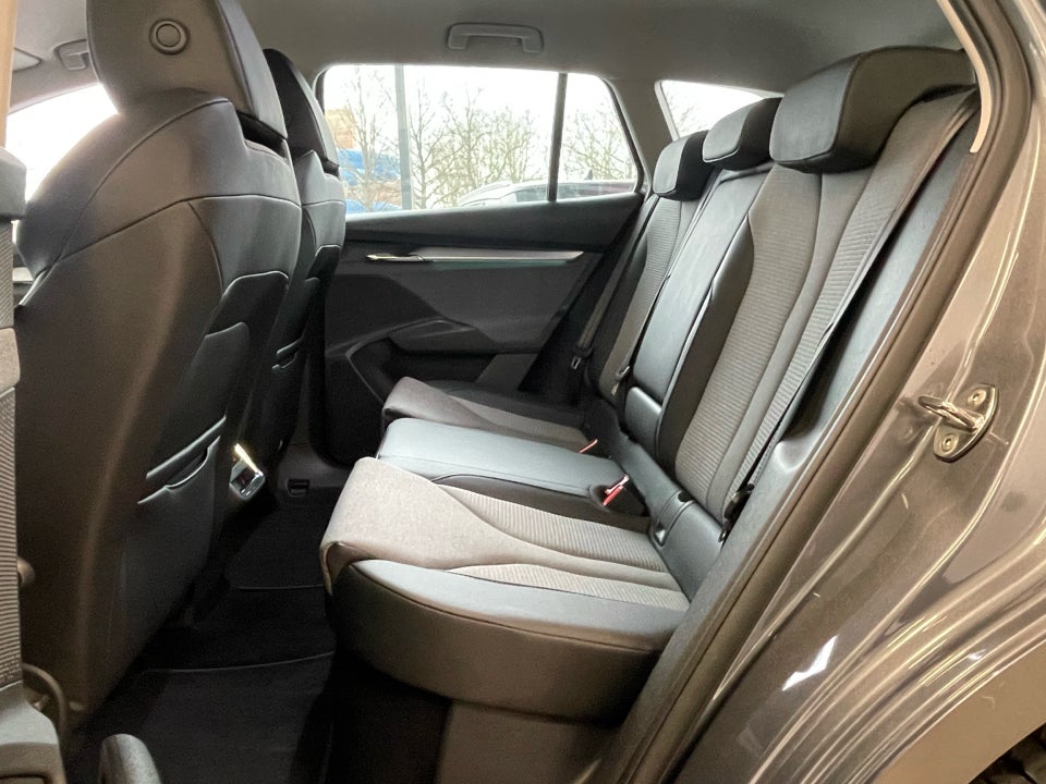 Skoda Enyaq 50 iV 5d