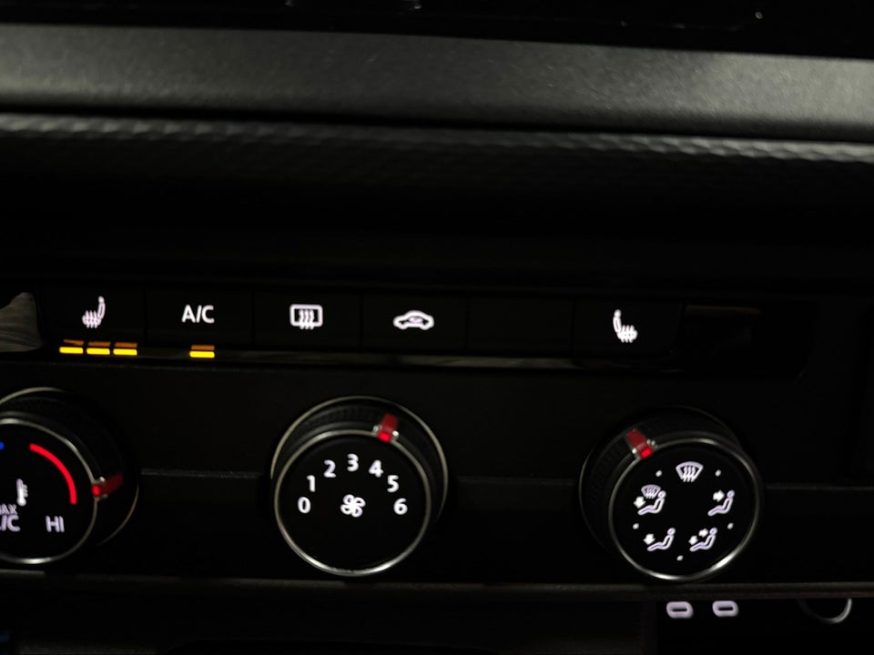 VW Transporter 2,0 TDi 150 Kassevogn DSG kort