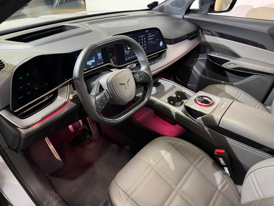 Hongqi EHS7 111 Exclusive 5d